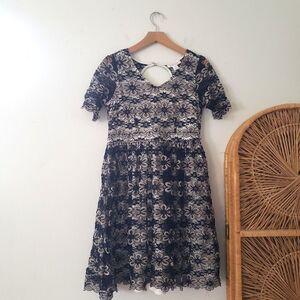 Motherhood Maternity Lace Overlay Dress Navy Blue Cream Keyhole M